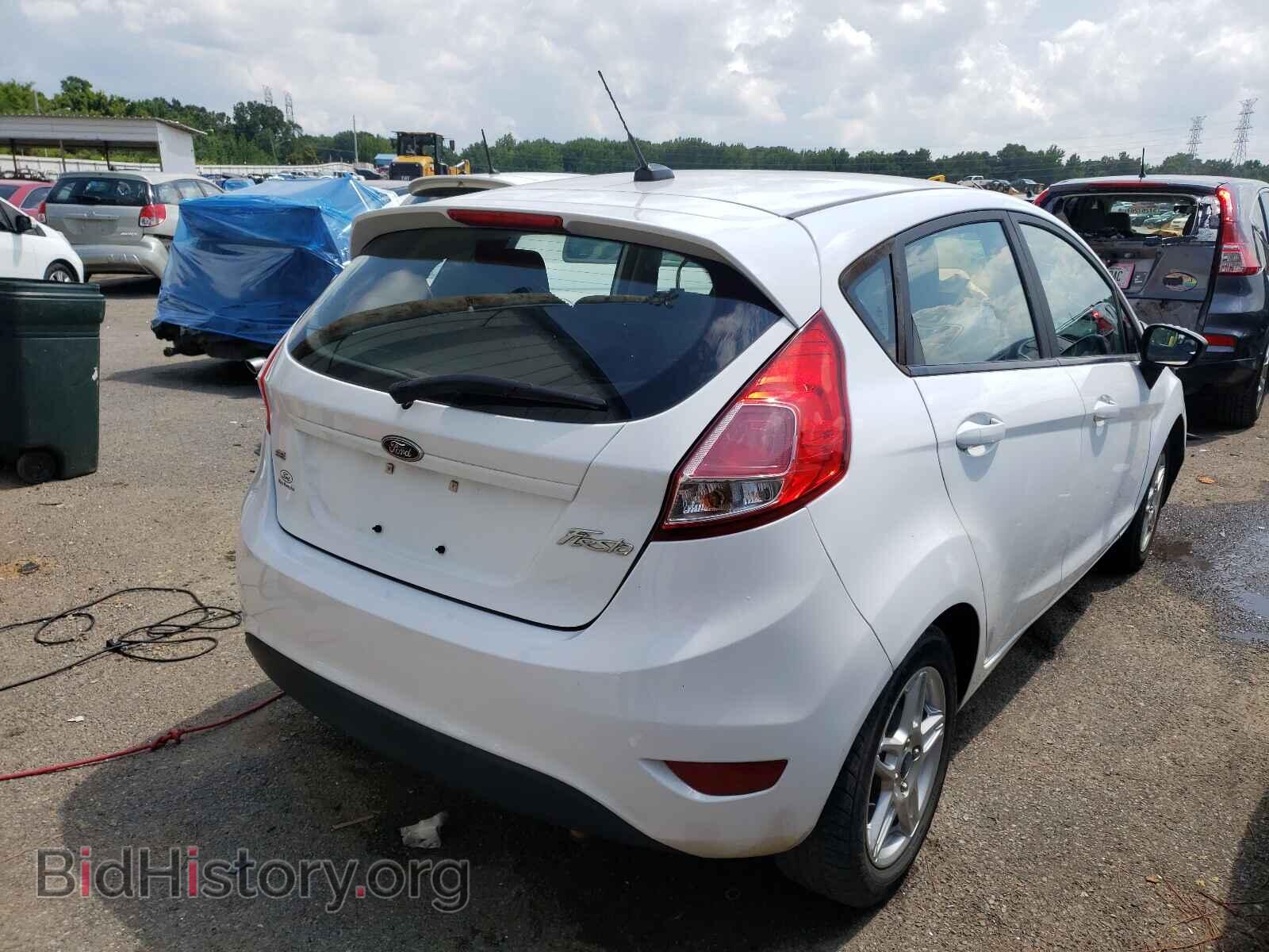 2017 FORD FIESTA - VIN: 3FADP4EJ6HM126271 - Фото 4