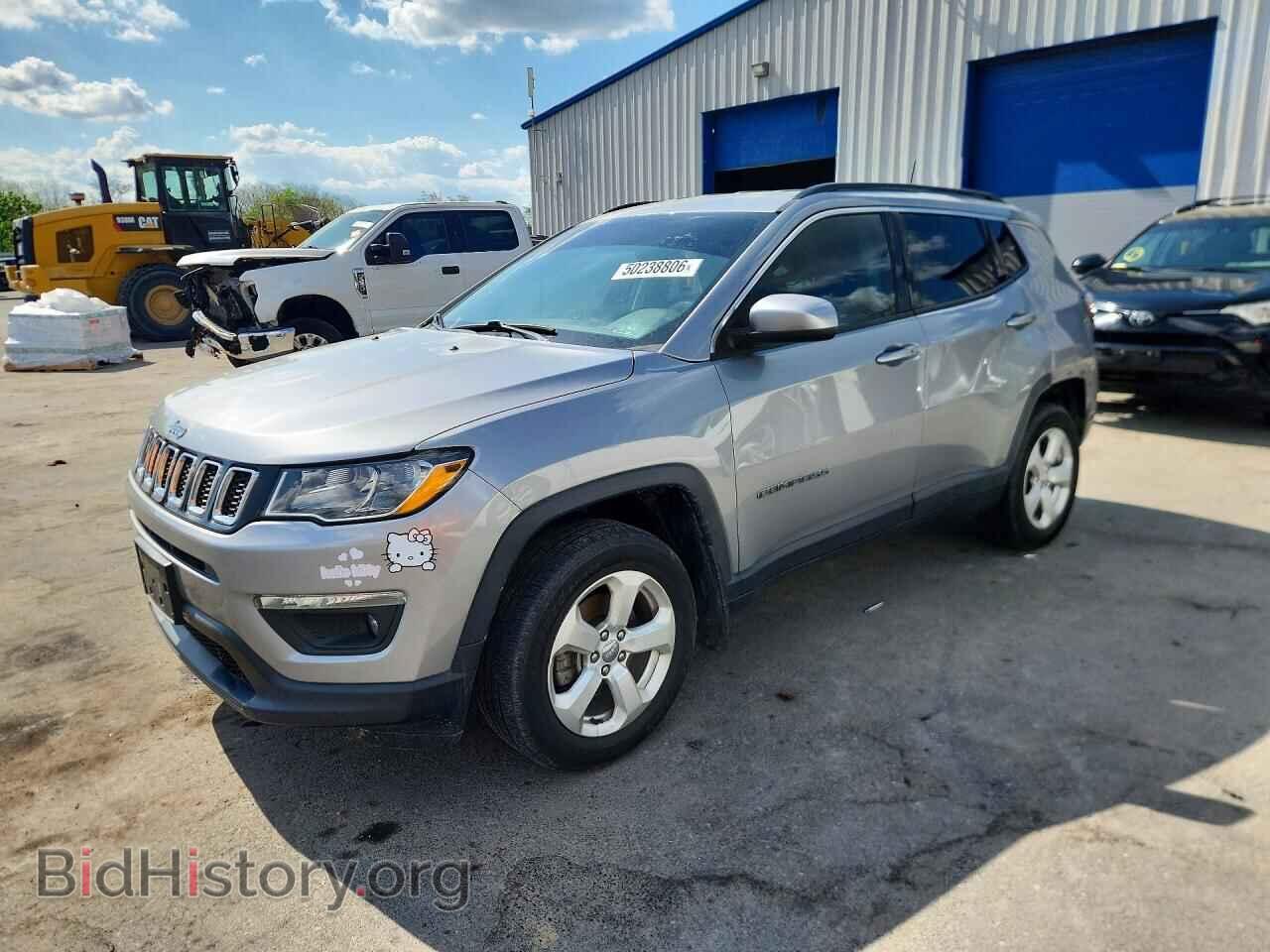 Фотография 3C4NJDBB8JT103230 - JEEP COMPASS 2018