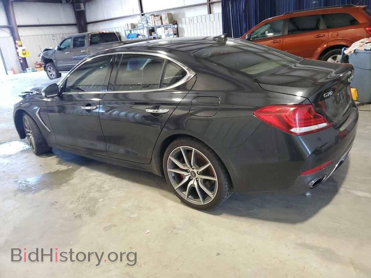 2019 GENESIS G70 - VIN: KMTG54LE3KU037703 - Фото 2