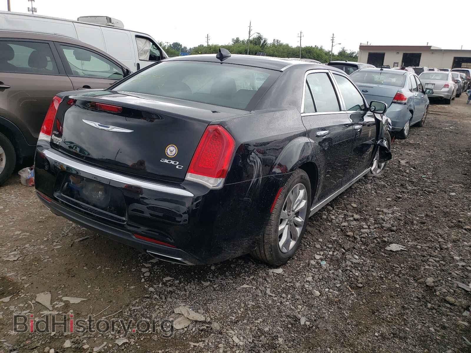 2017 CHRYSLER 300 - VIN: 2C3CCAKG3HH606747 - Фото 4