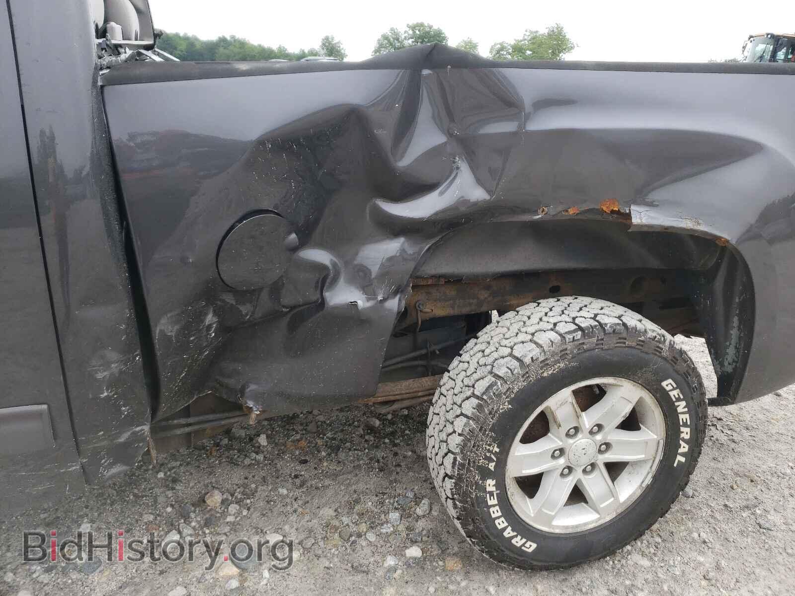 2011 GMC SIERRA - VIN: 1GTR2VE30BZ137732 - Фото 9