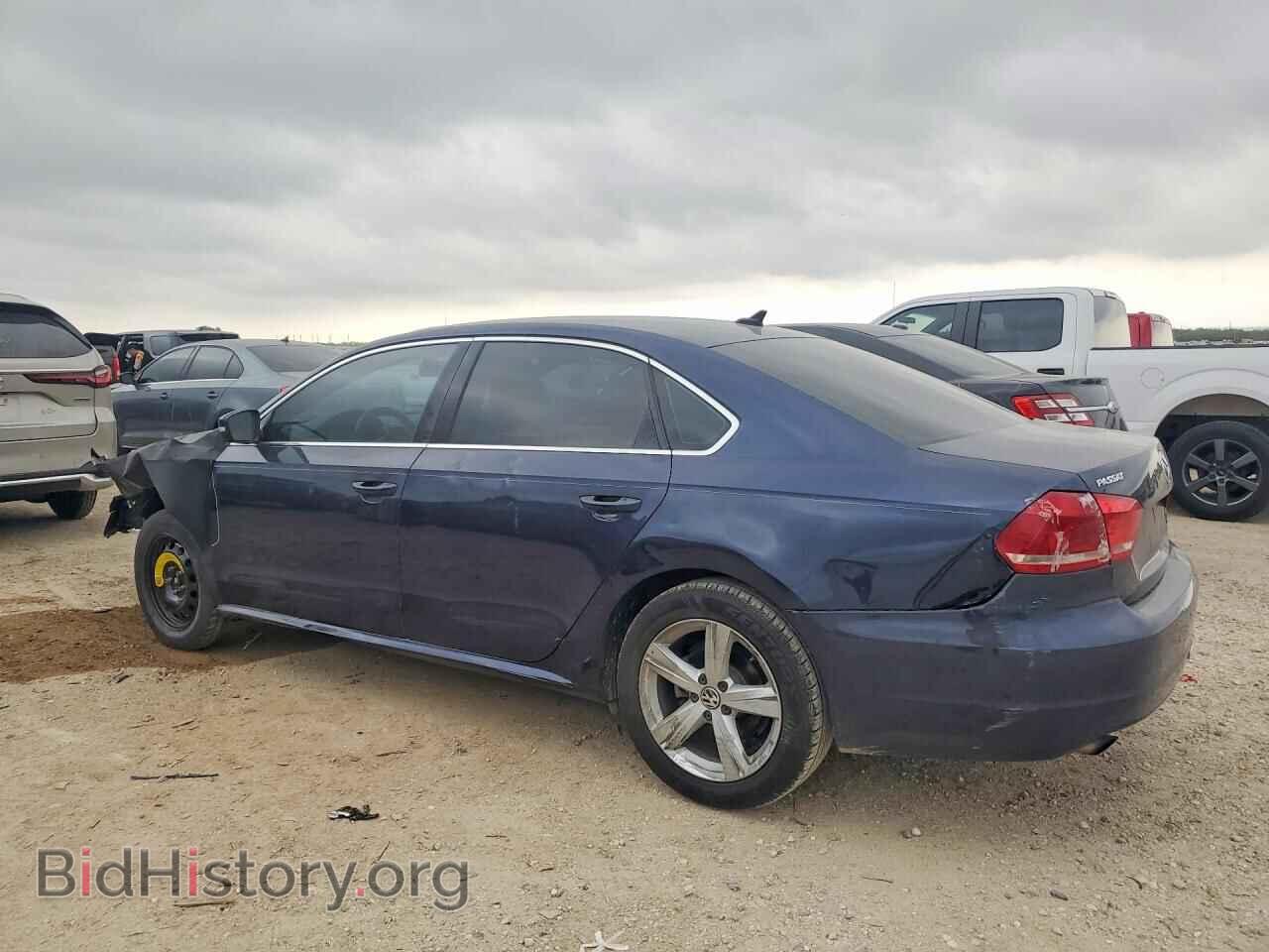 2015 VOLKSWAGEN PASSAT - VIN: 1VWAS7A38FC094875 - Фото 2