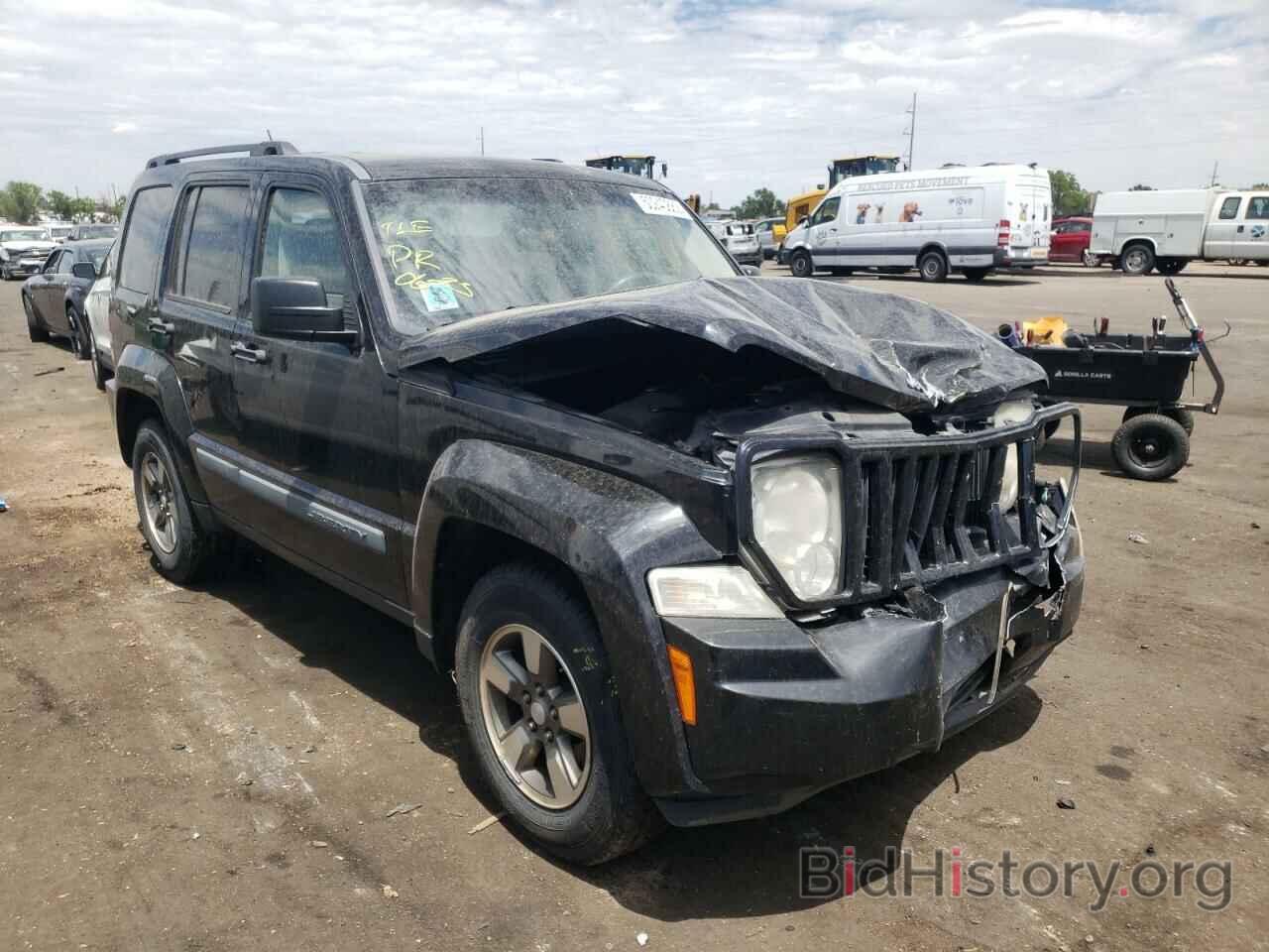 Photo 1J8GN28K08W210696 - JEEP LIBERTY 2008