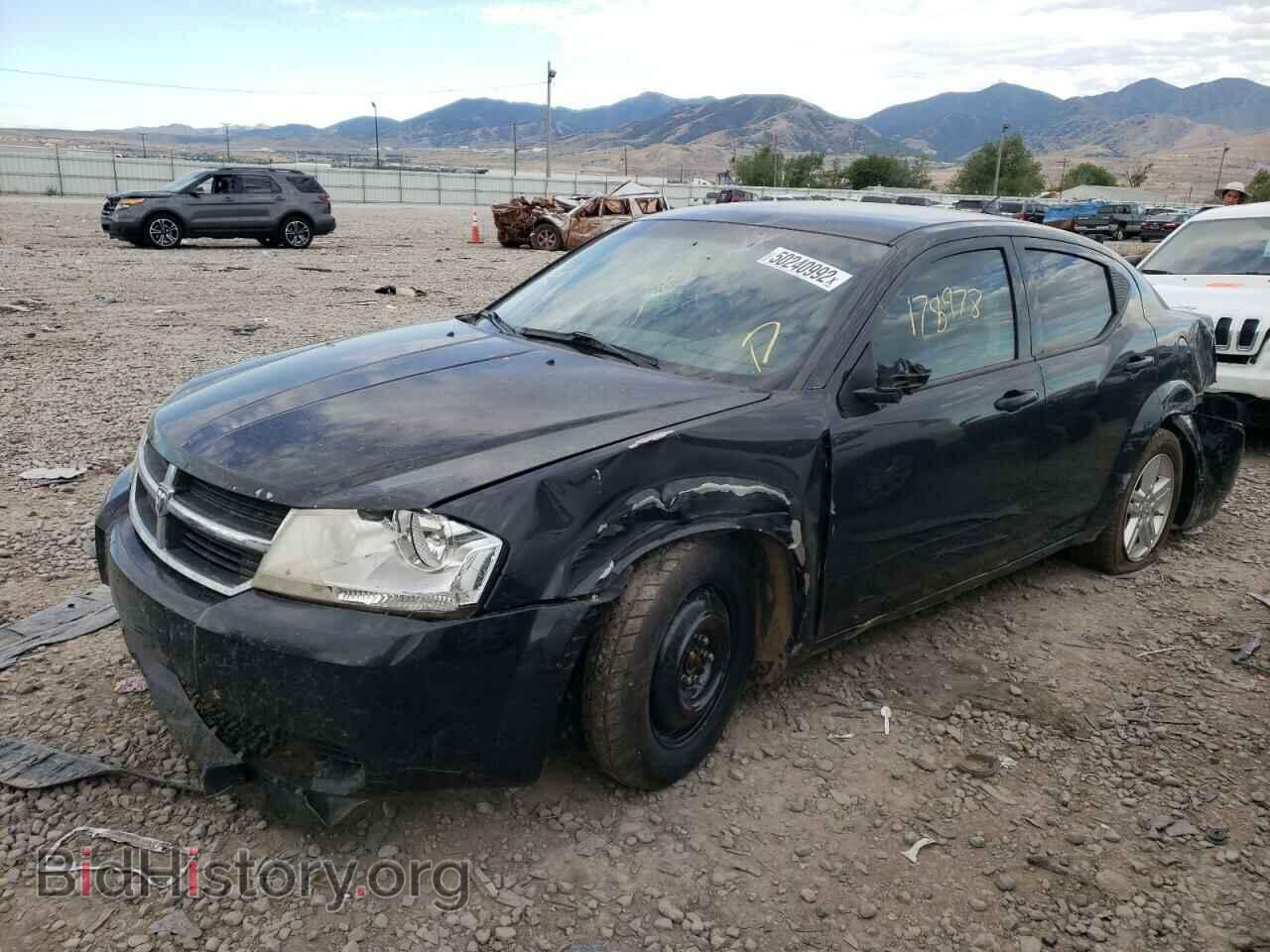 2010 DODGE AVENGER - VIN: 1B3CC1FB6AN233325 - Фото 2