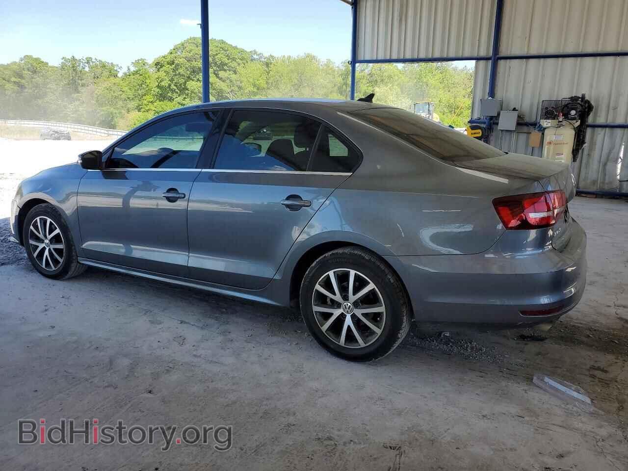 2017 VOLKSWAGEN JETTA - VIN: 3VWDB7AJ0HM391992 - Фото 2