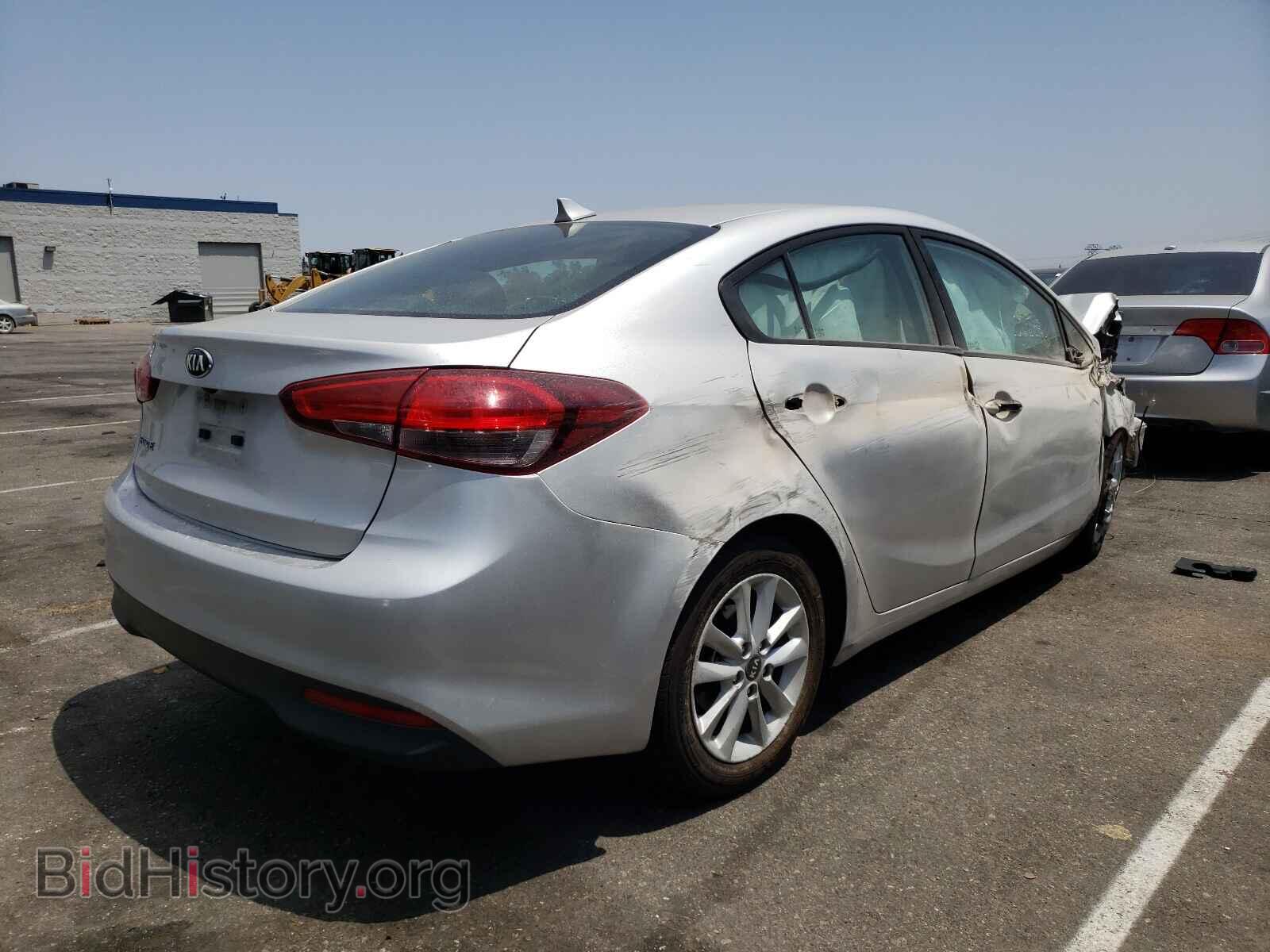 2017 KIA FORTE - VIN: 3KPFL4A74HE071788 - Фото 4