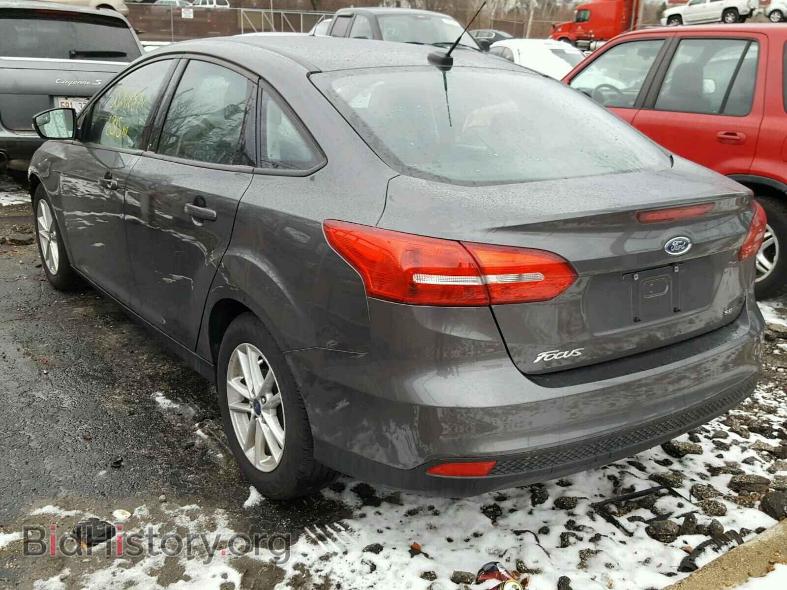 2017 FORD FOCUS - VIN: 1FADP3F2XHL209236 - Фото 3