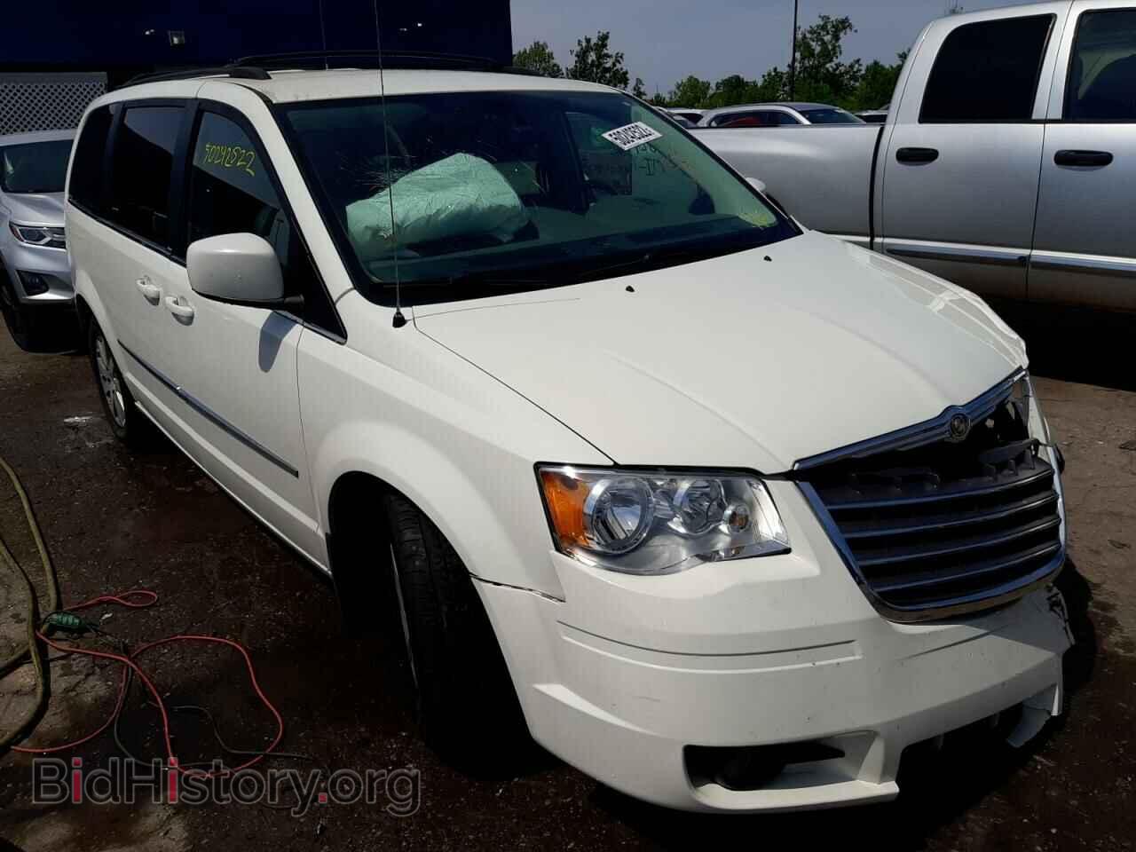 Photo 2A4RR5DX1AR136060 - CHRYSLER MINIVAN 2010