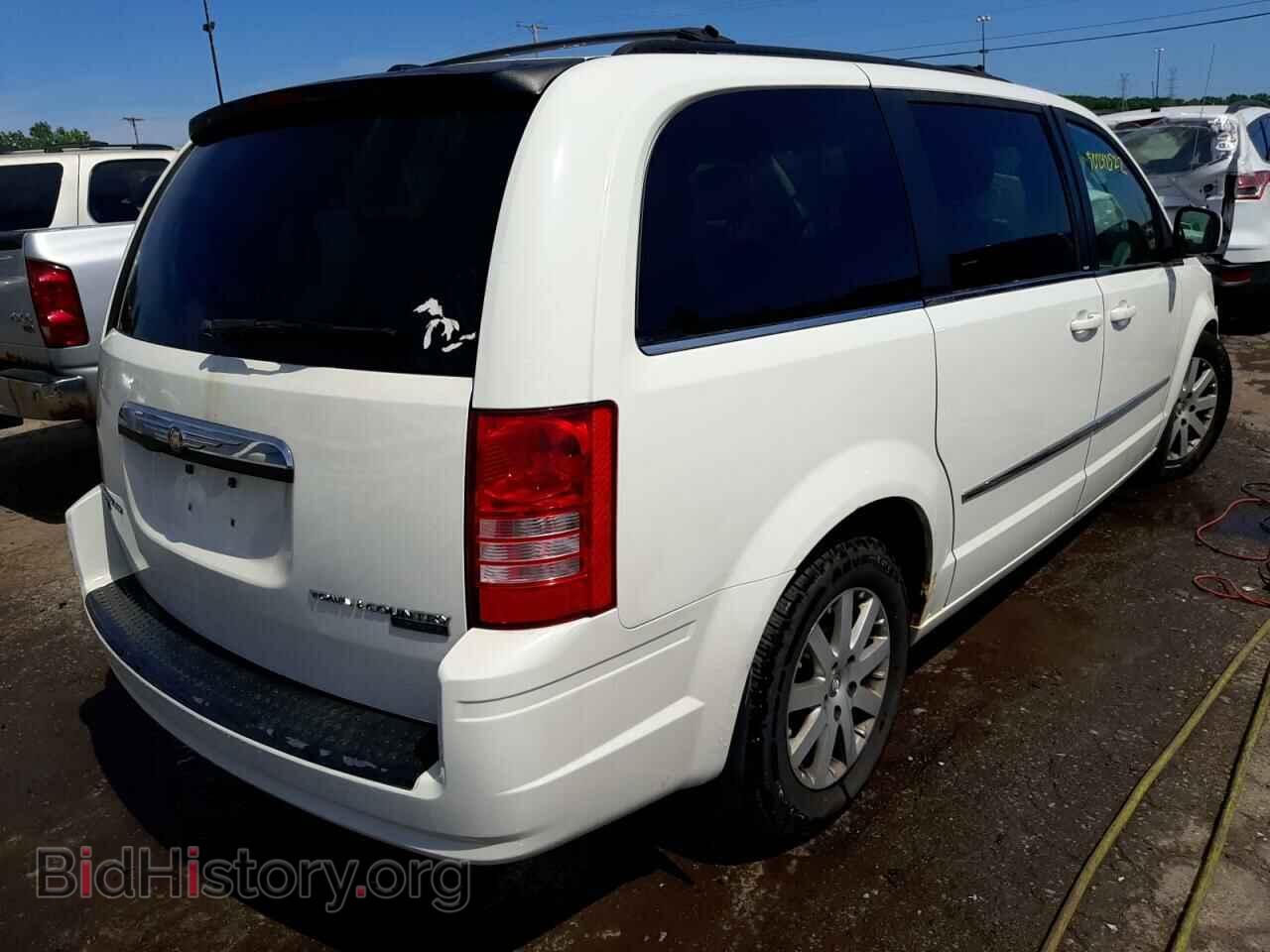 2010 CHRYSLER MINIVAN - VIN: 2A4RR5DX1AR136060 - Фото 4