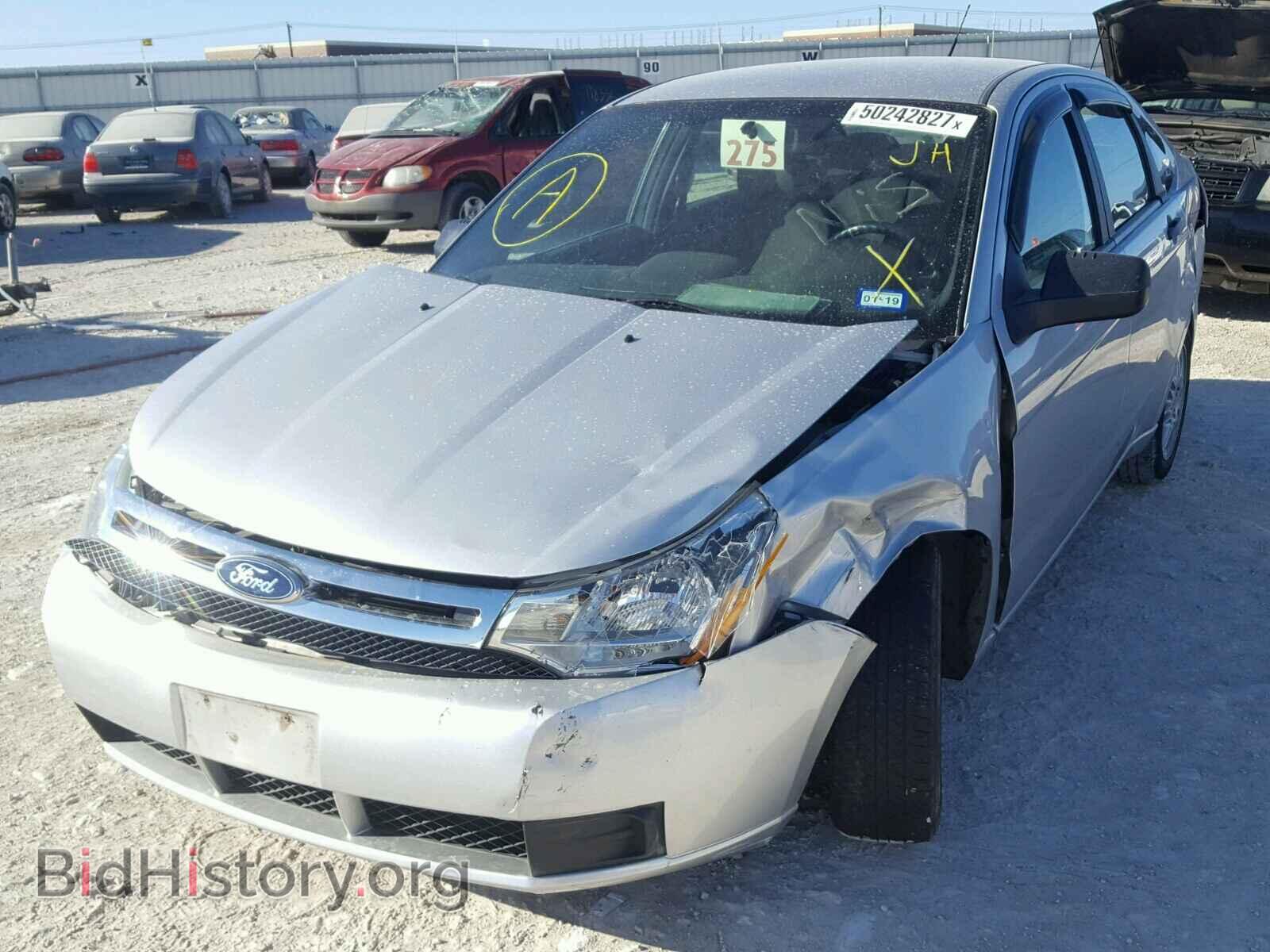 2011 FORD FOCUS - VIN: 1FAHP3FN0BW202099 - Photo 2