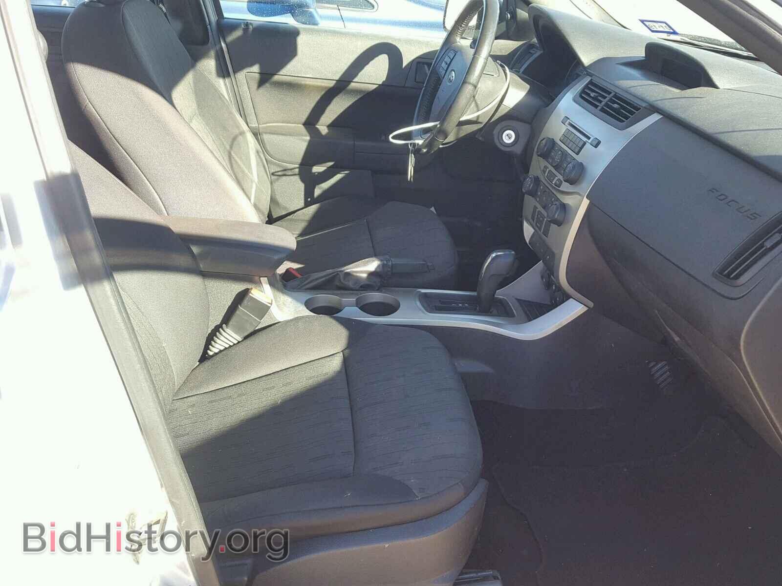 2011 FORD FOCUS - VIN: 1FAHP3FN0BW202099 - Photo 5
