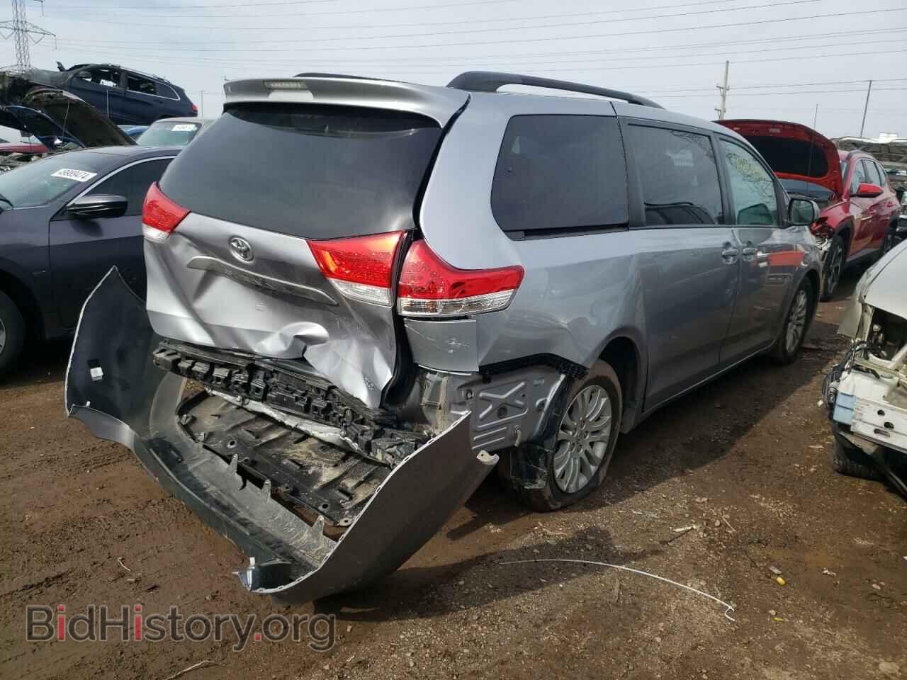 2012 TOYOTA All Models - VIN: 5TDYK3DC7CS276213 - Photo 3