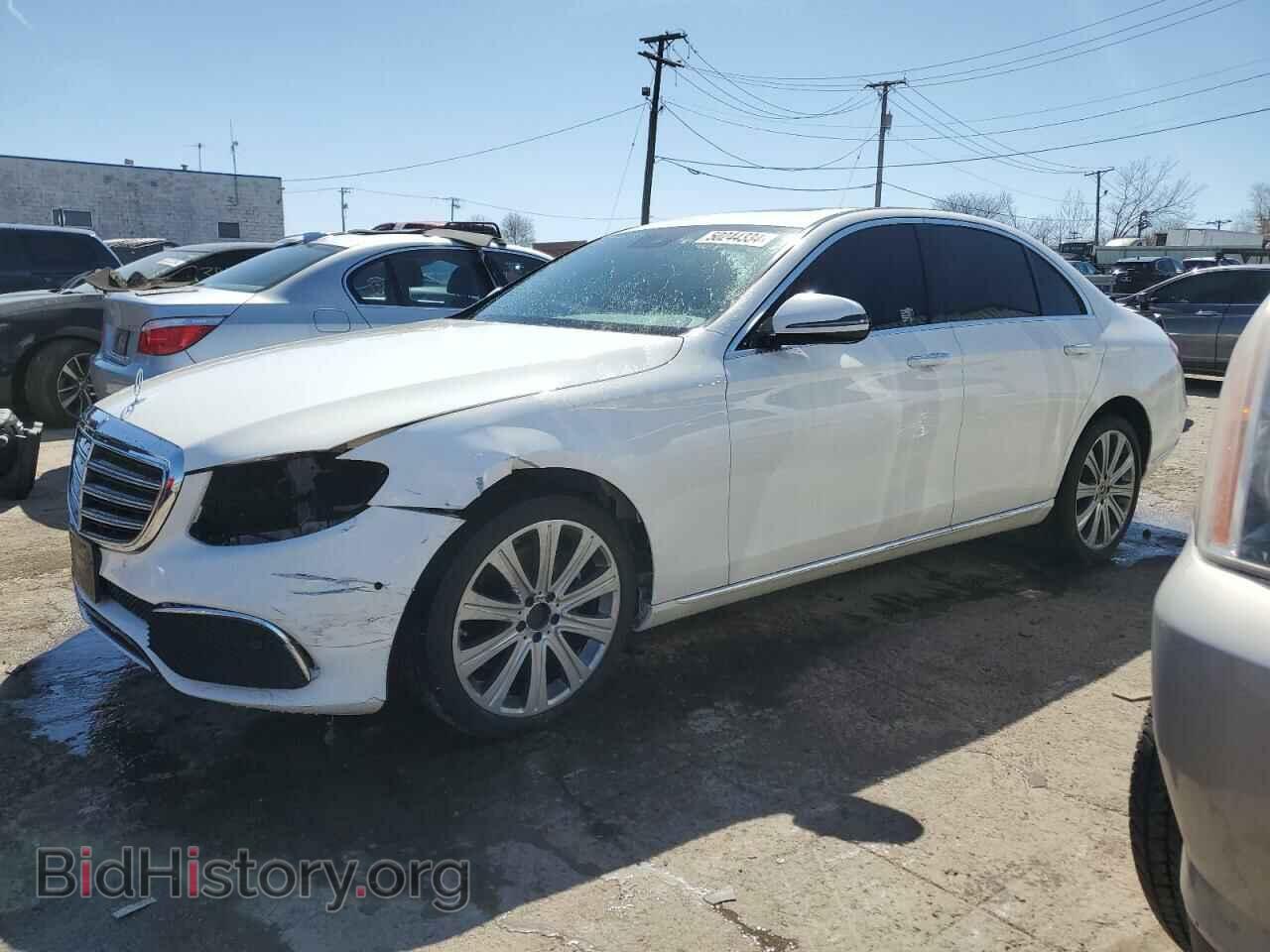 Photo WDDZF4KB8JA457507 - MERCEDES-BENZ E-CLASS 2018