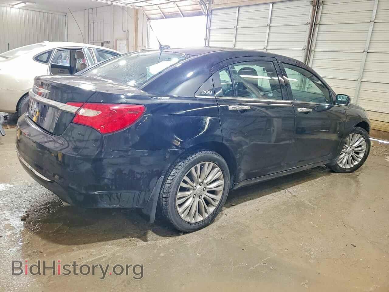 2011 CHRYSLER 200 - VIN: 1C3BC2FG2BN597033 - Фото 3