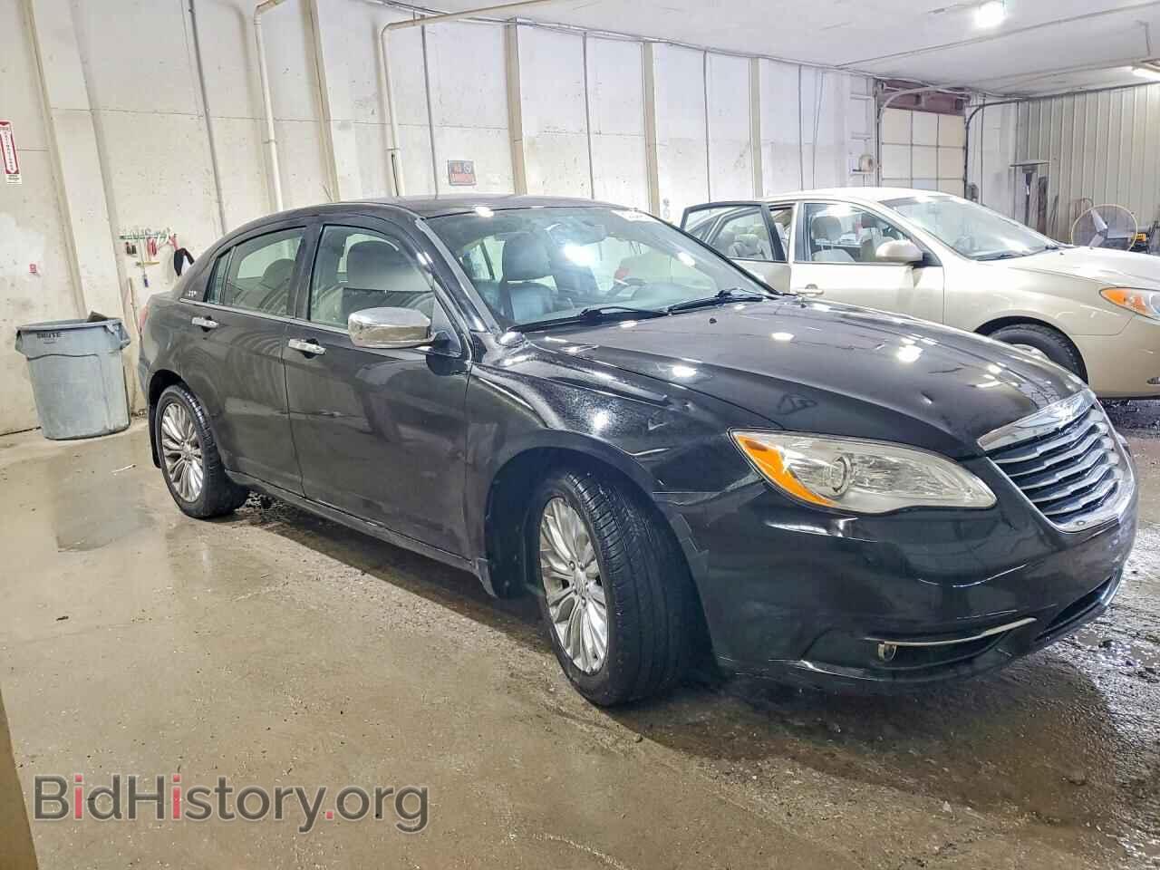 2011 CHRYSLER 200 - VIN: 1C3BC2FG2BN597033 - Фото 4