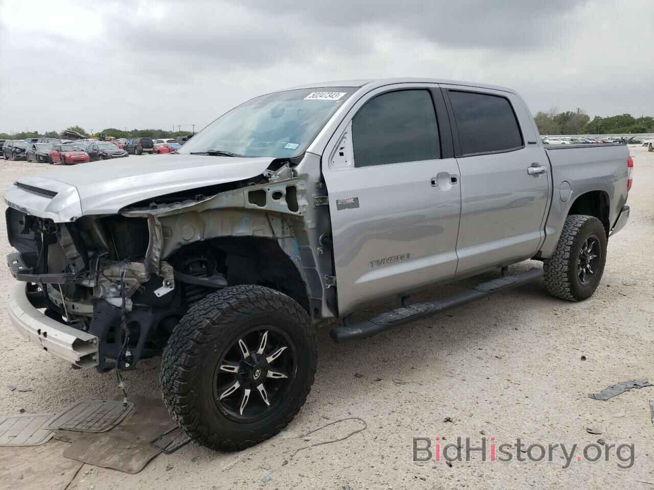 Фотография 5TFHY5F11LX942966 - TOYOTA TUNDRA 2020