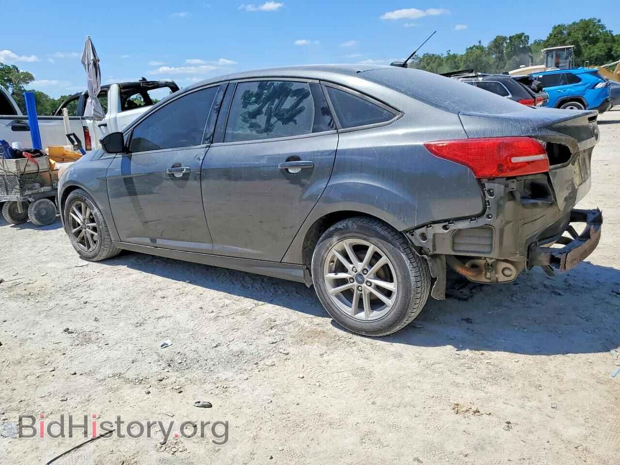 2017 FORD FOCUS - VIN: 1FADP3F27HL267921 - Photo 2