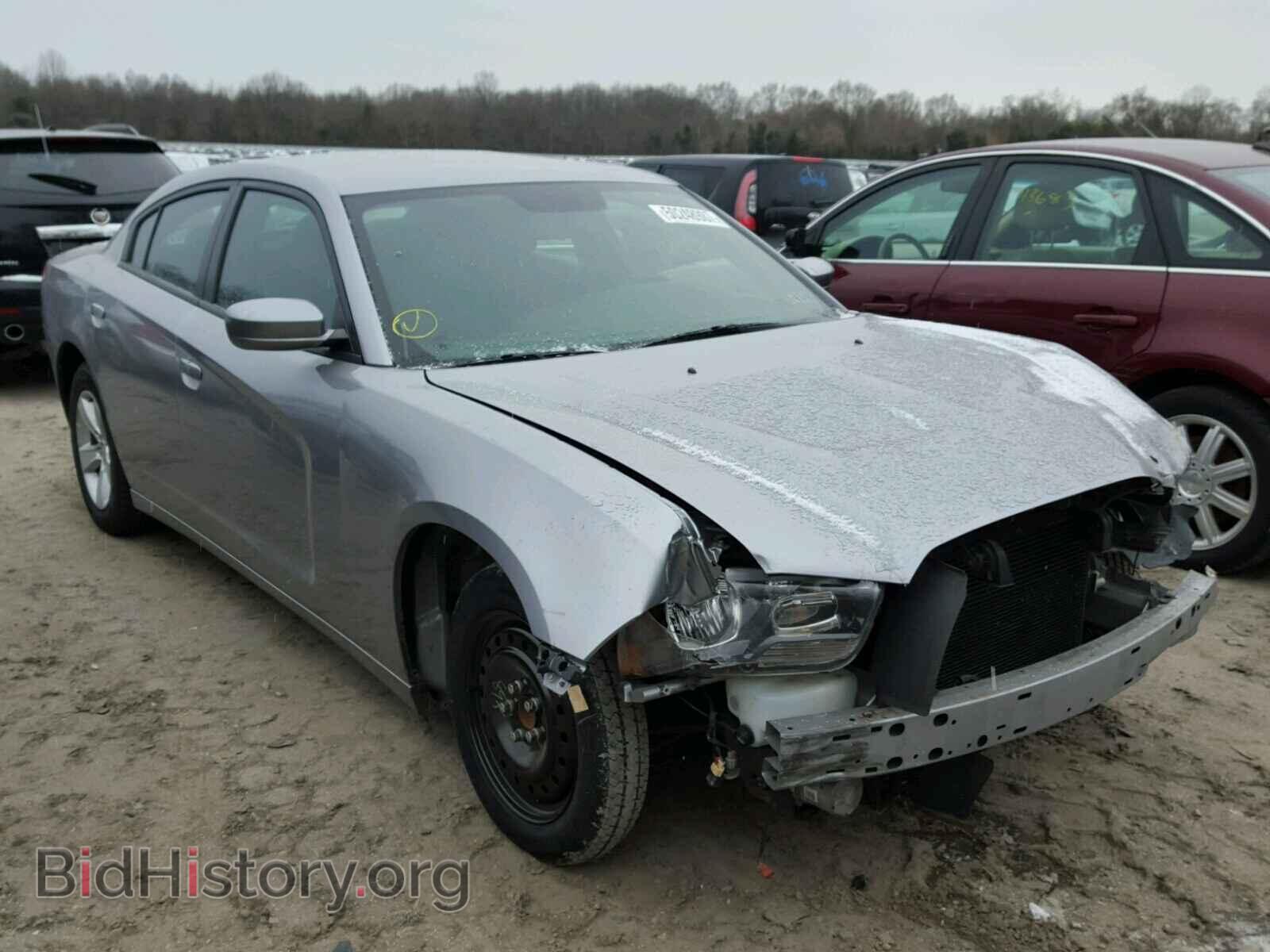 2014 Dodge CHARGER Charger SE (VIN 2C3CDXBG9EH340680) — фото 1 из 10, Copart, повреждение: передняя часть