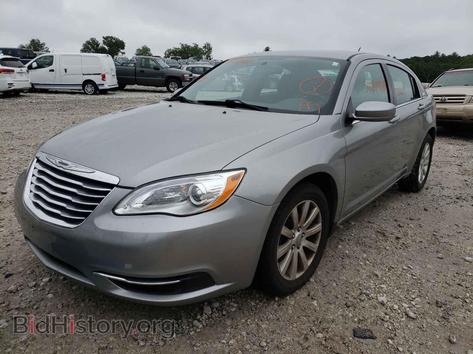 2013 CHRYSLER 200 - VIN: 1C3CCBBB6DN553621 - Фото 2