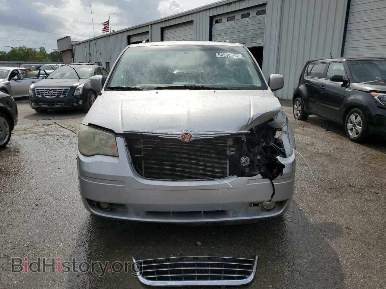 2008 CHRYSLER MINIVAN - VIN: 2A8HR54P78R124757 - Фото 5