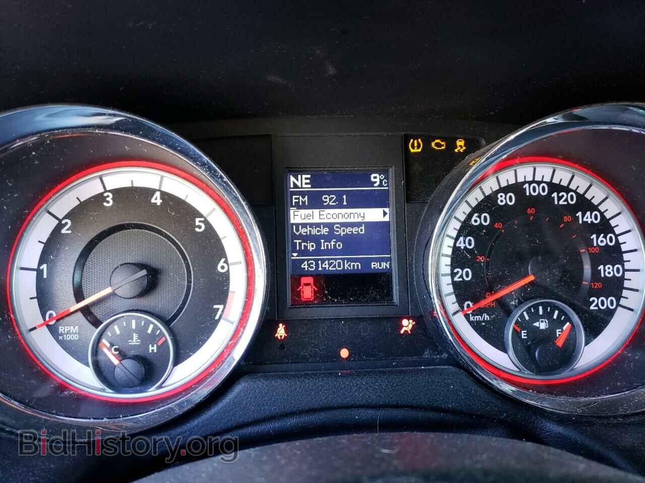 2011 DODGE CARAVAN - VIN: 2D4RN5DG0BR648592 - Фото 9