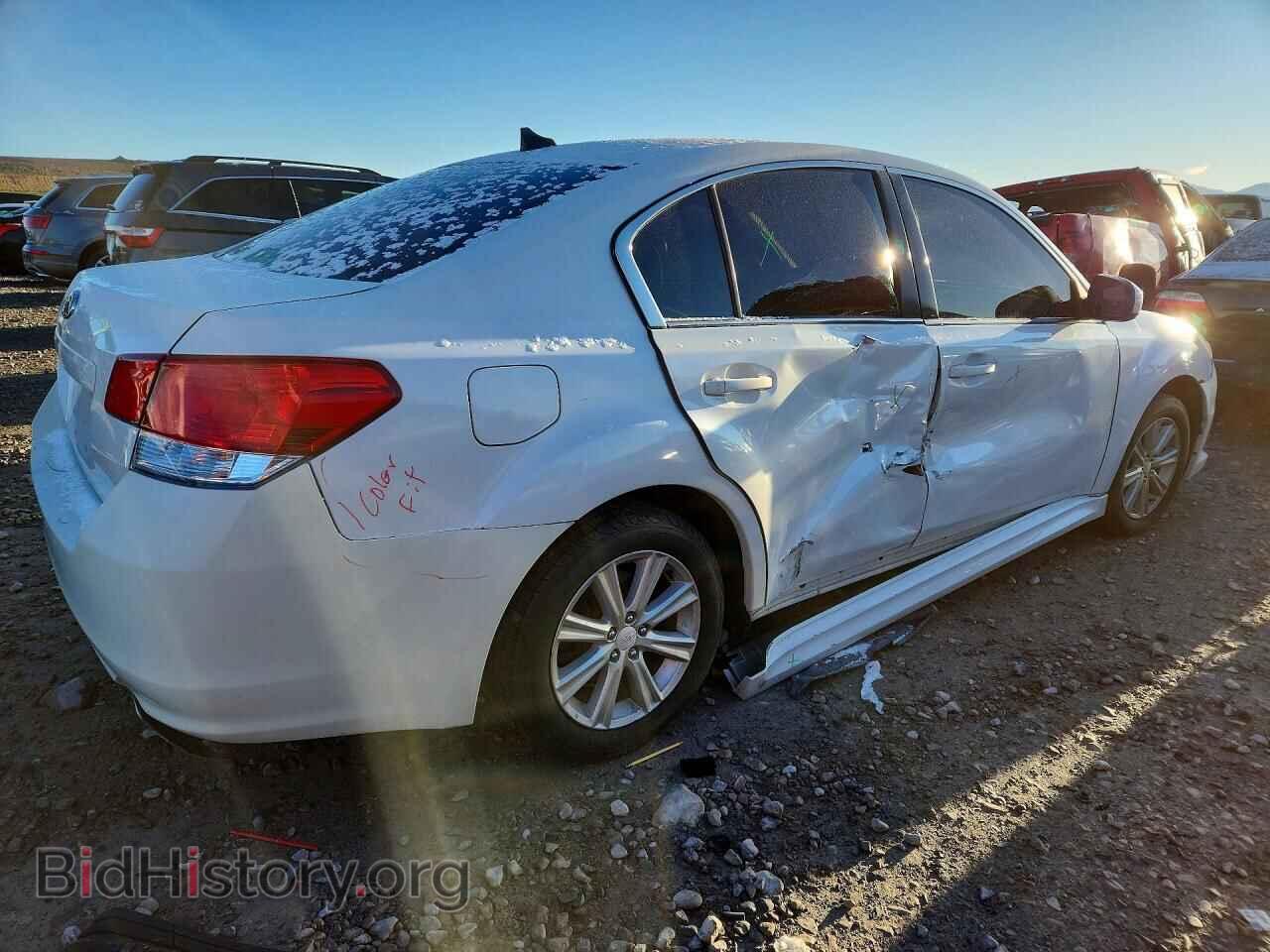 2011 SUBARU LEGACY - VIN: 4S3BMCF66B3230122 - Фото 3