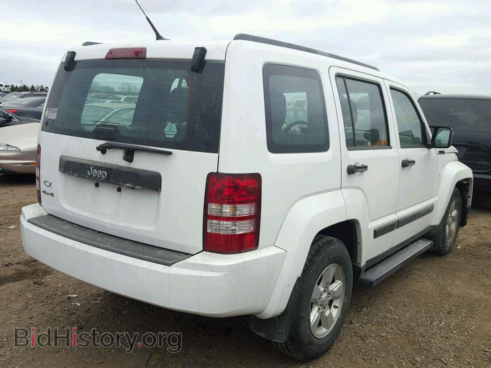 2011 JEEP LIBERTY - VIN: 1J4PN2GK0BW570237 - Фото 4