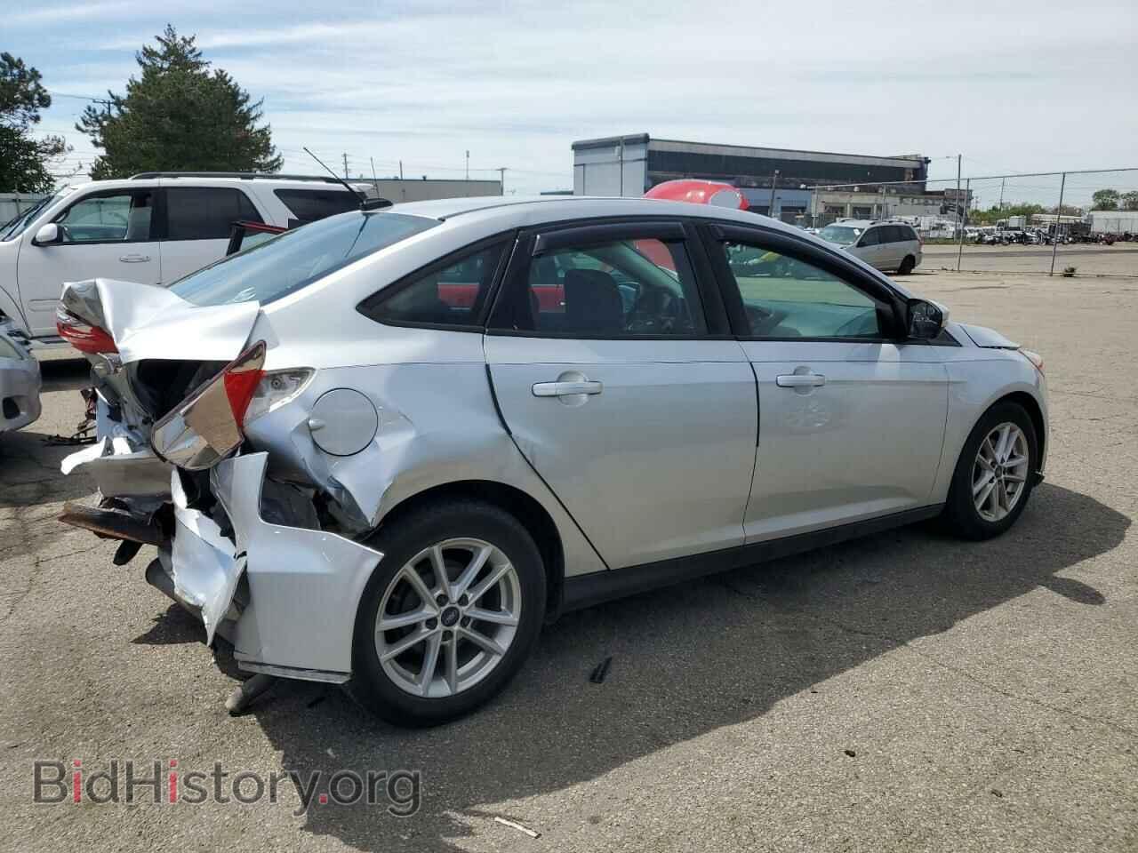 2016 FORD FOCUS - VIN: 1FADP3F2XGL348300 - Фото 3