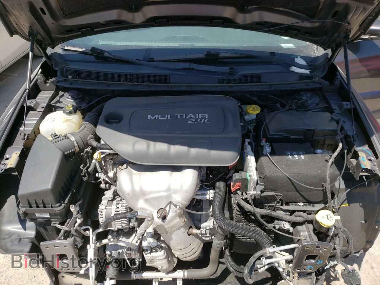 2015 CHRYSLER 200 - VIN: 1C3CCCAB6FN604352 - Фото 11