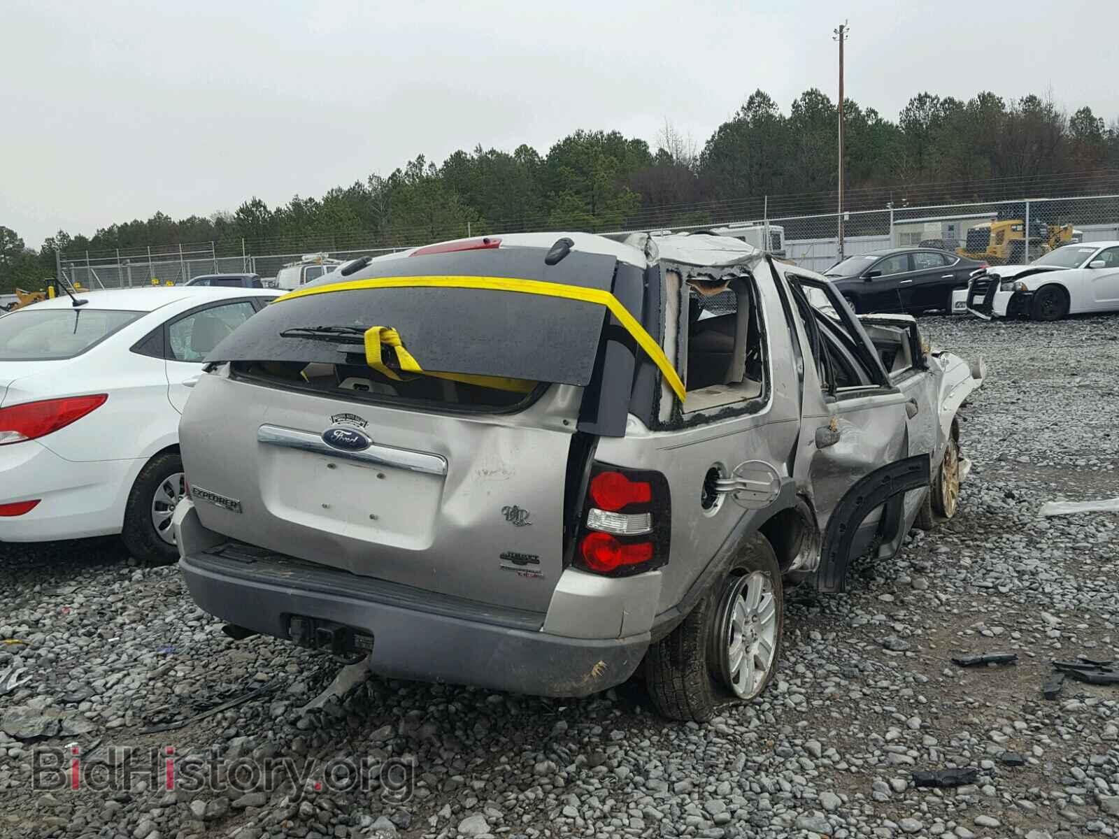 2006 FORD EXPLORER - VIN: 1FMEU73E06UB16144 - Фото 4