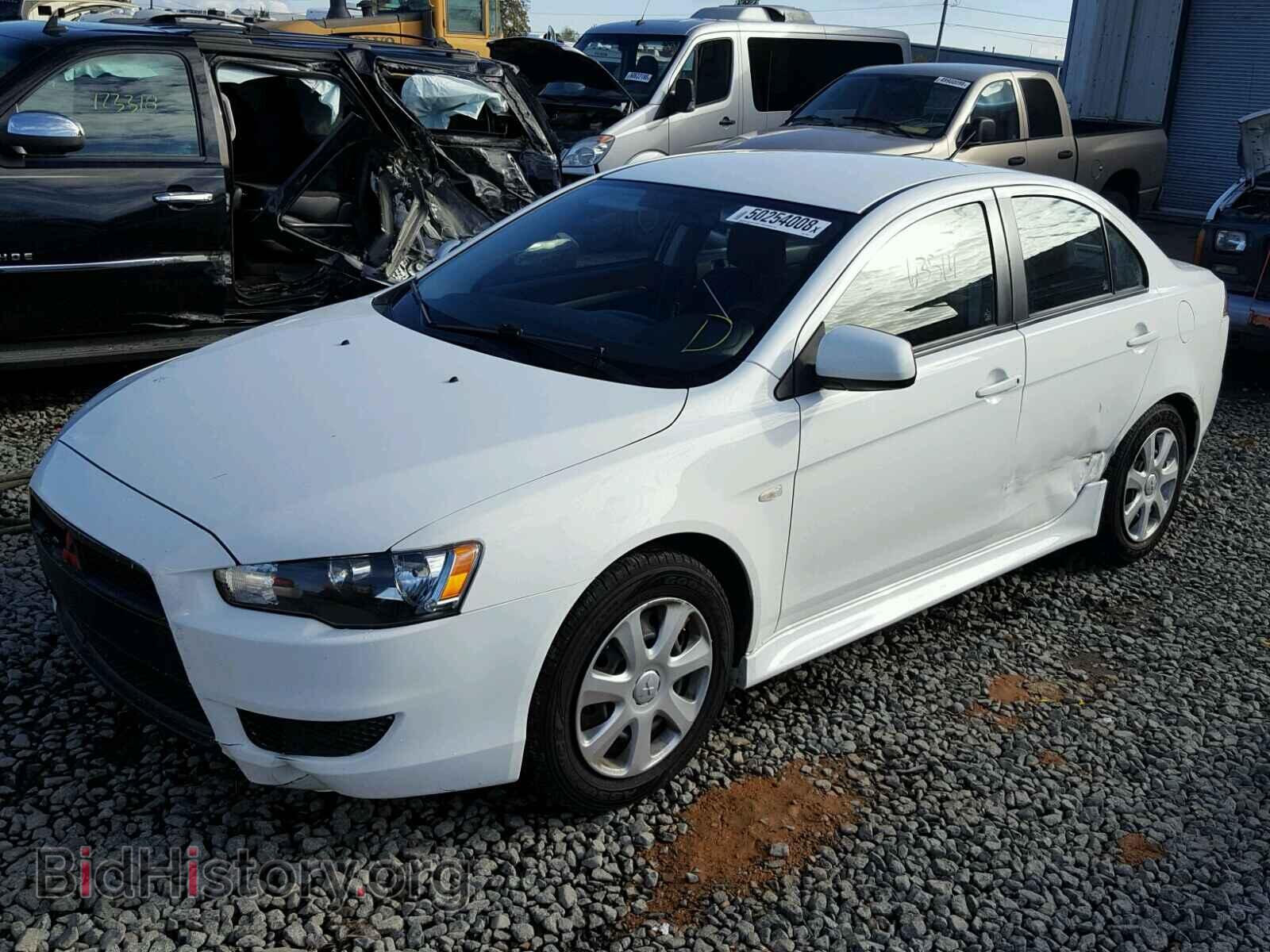 2014 MITSUBISHI LANCER - VIN: JA32U2FU8EU015864 - Фото 2