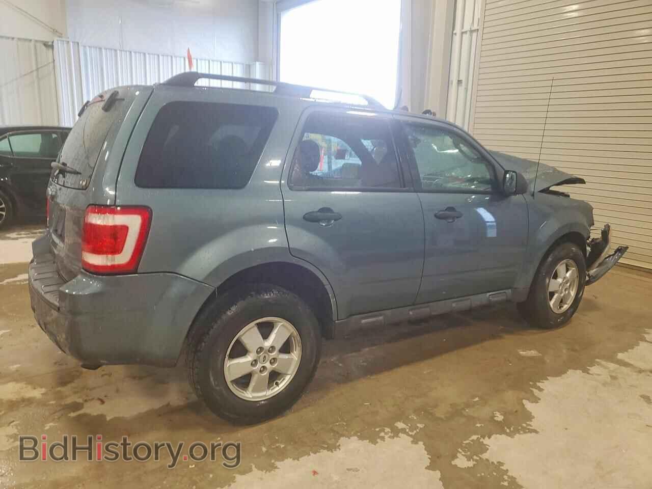 2010 FORD ESCAPE - VIN: 1FMCU0D78AKB79916 - Фото 3