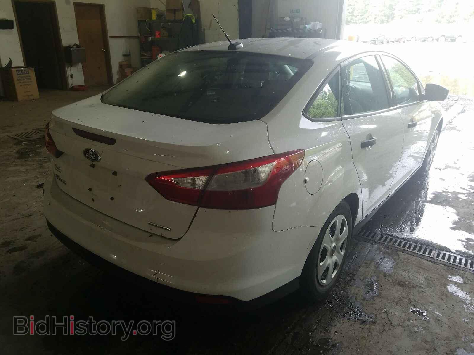 2014 FORD FOCUS - VIN: 1FADP3E28EL247173 - Photo 4