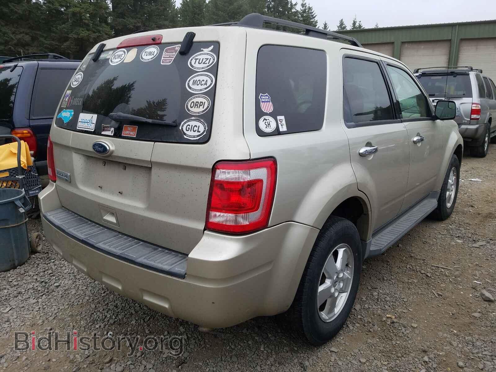 2011 FORD ESCAPE - VIN: 1FMCU0D74BKA41646 - Фото 4
