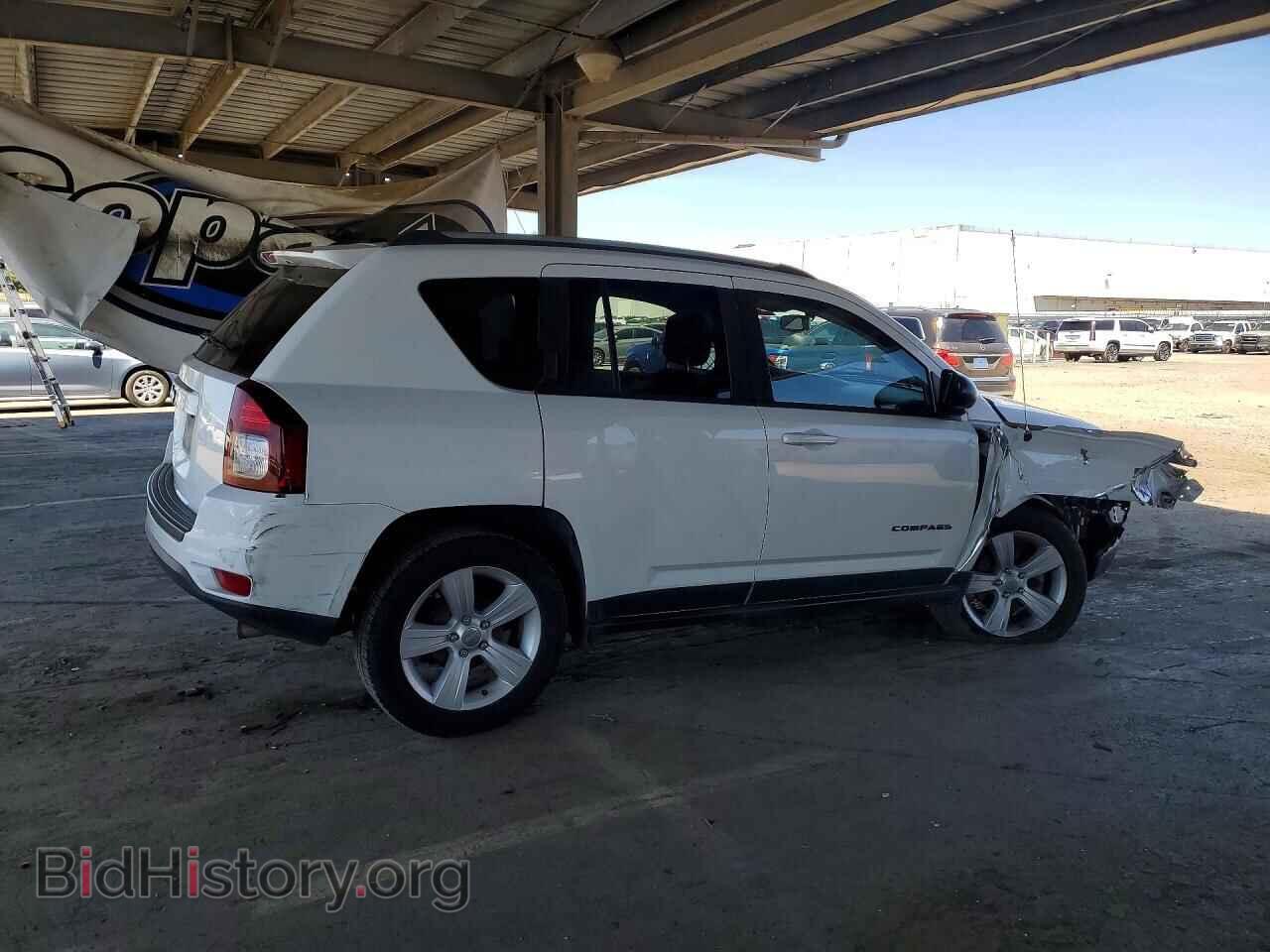 2016 JEEP COMPASS - VIN: 1C4NJCBA4GD742835 - Фото 3