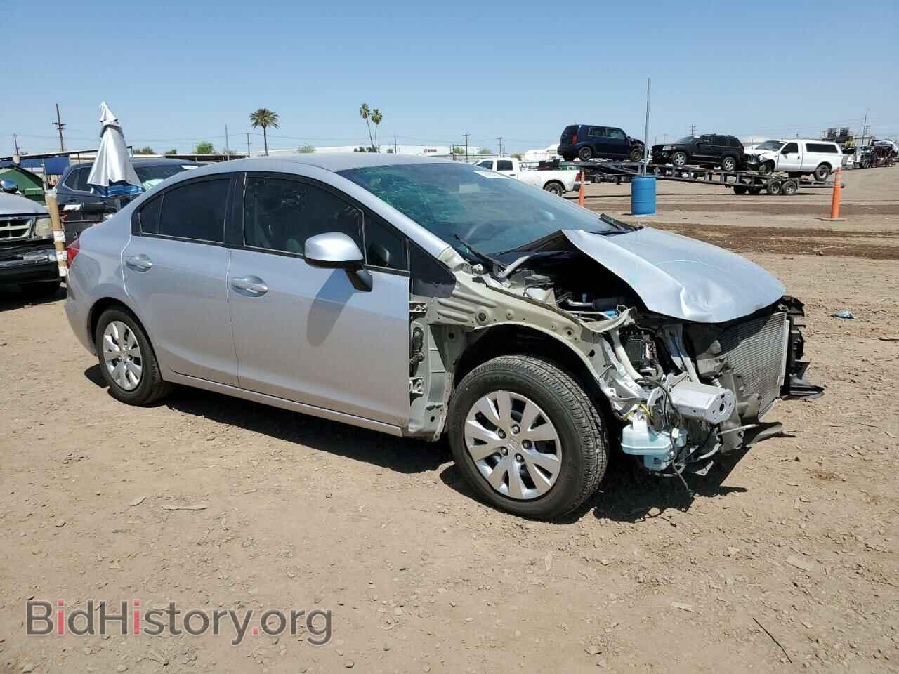 2012 HONDA CIVIC - VIN: 2HGFB2F54CH570748 - Фото 4