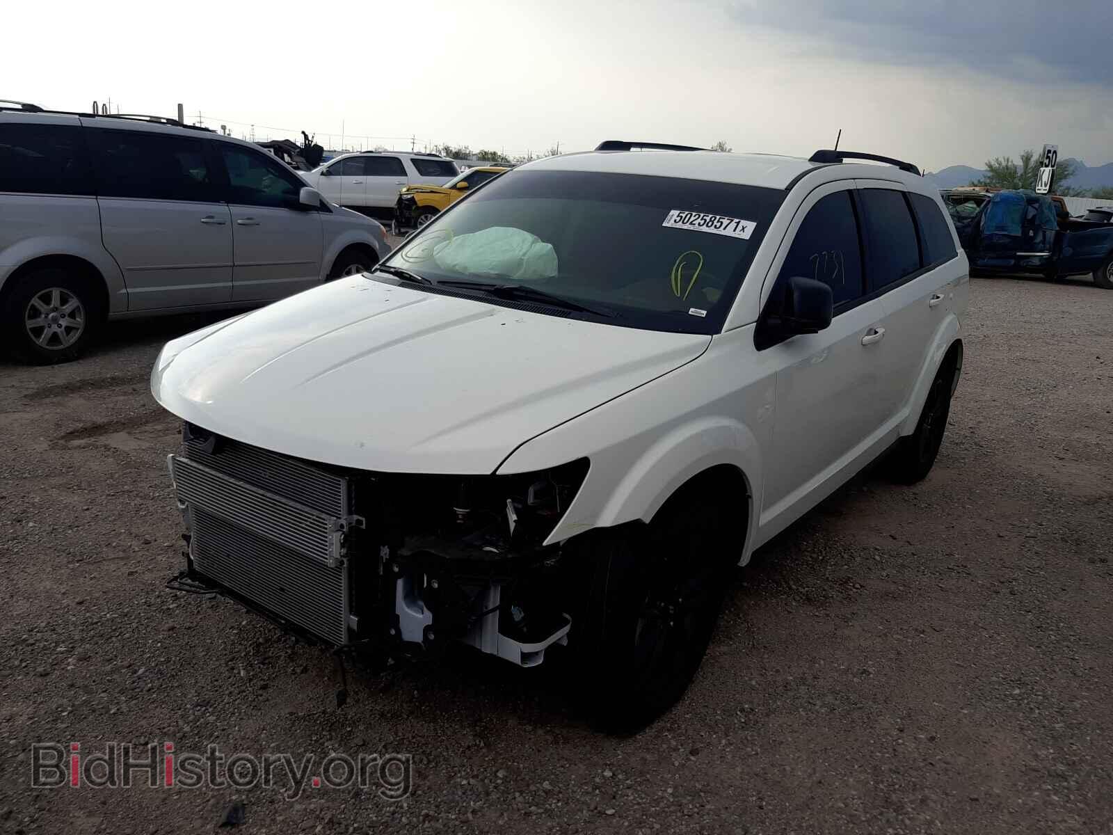 2020 DODGE JOURNEY - VIN: 3C4PDCAB4LT237568 - Фото 2