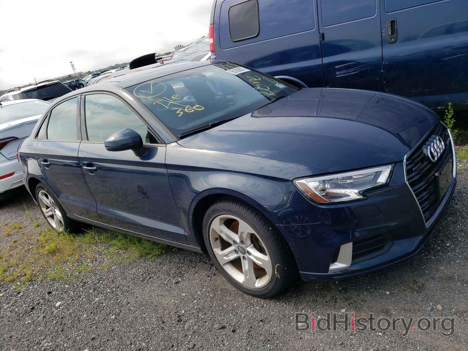 Photo WAUB8GFFXJ1009433 - AUDI A3 2018