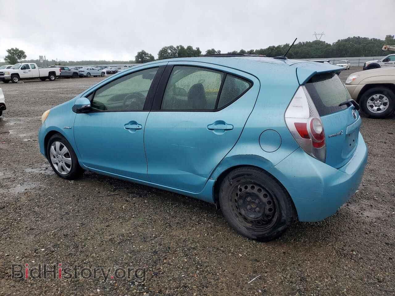 2013 TOYOTA PRIUS - VIN: JTDKDTB35D1047577 - Фото 2