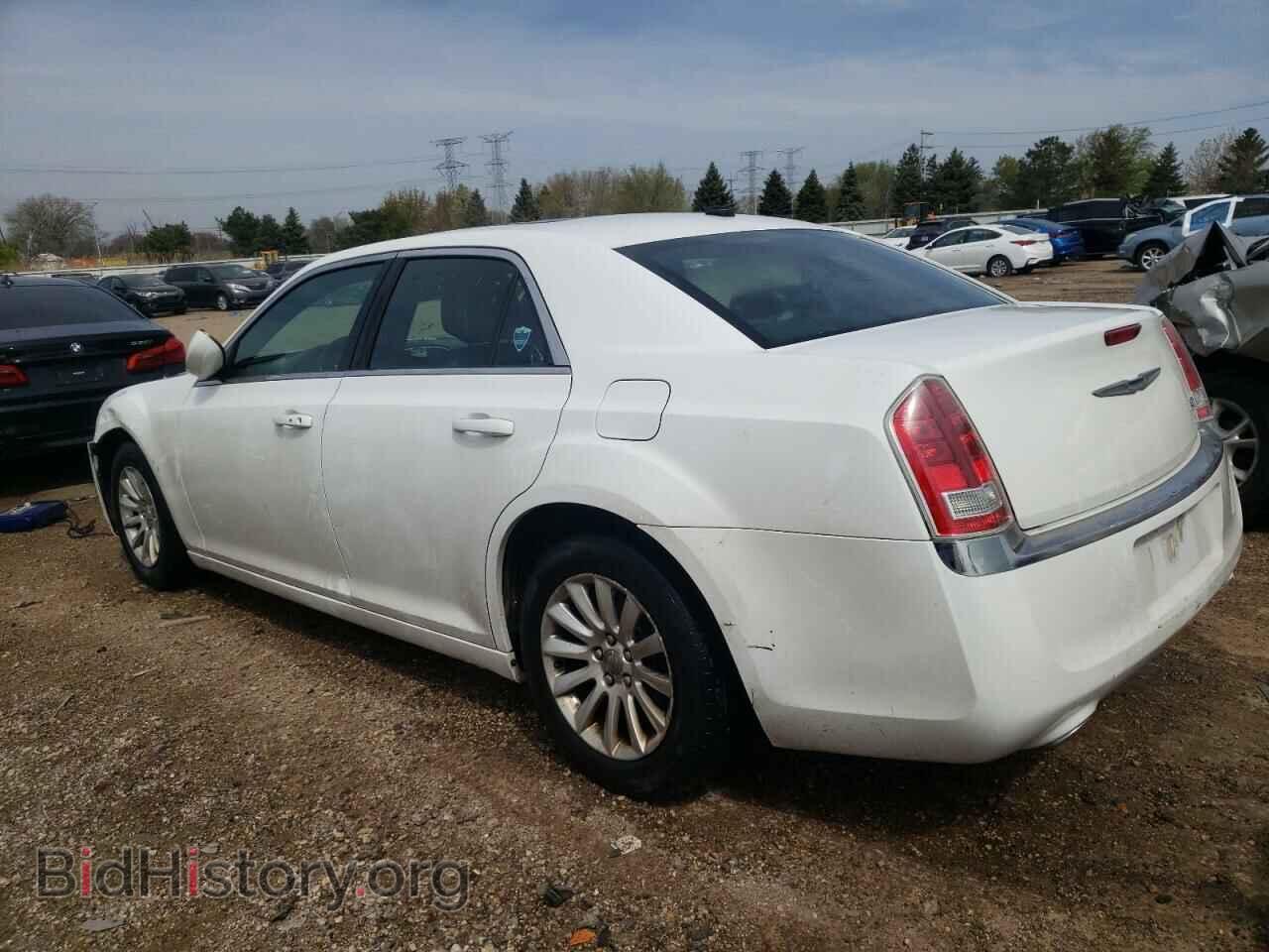 2014 CHRYSLER 300 - VIN: 2C3CCAAG1EH312874 - Фото 2