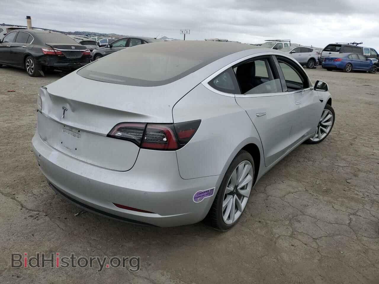 2018 TESLA MODEL 3 - VIN: 5YJ3E1EA5JF013562 - Фото 3