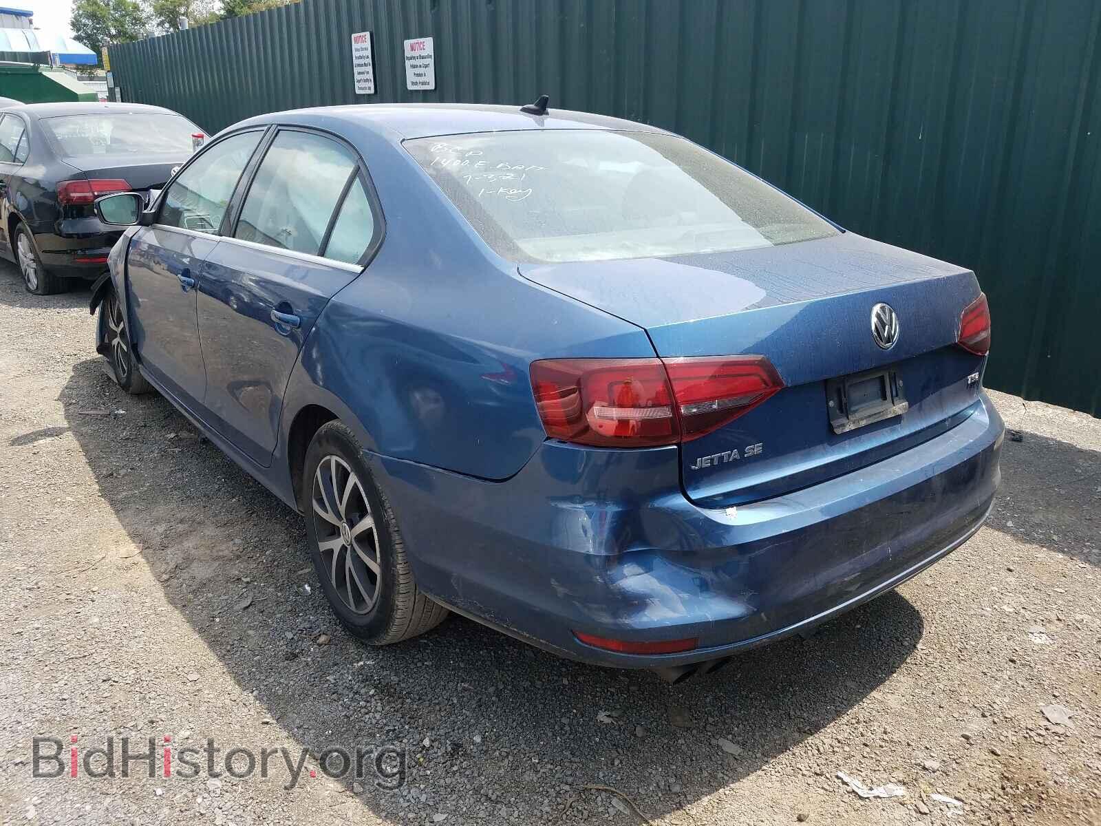 2017 VOLKSWAGEN JETTA - VIN: 3VWDB7AJ2HM394635 - Фото 3