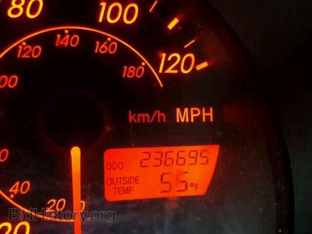 2003 TOYOTA COROLLA - VIN: 2T1KR32E13C065488 - Фото 8
