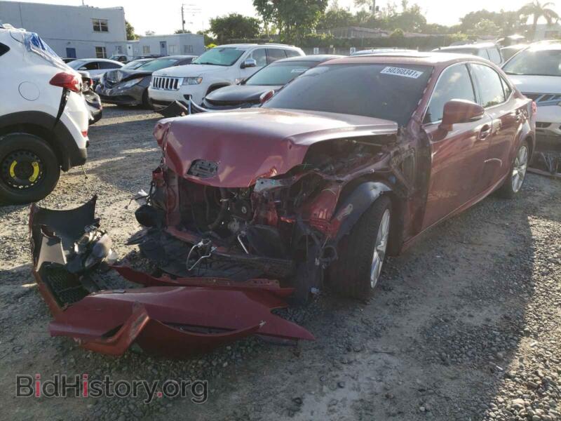 2014 Lexus IS (VIN JTHBF1D28E5036097) — фото 2 из 10