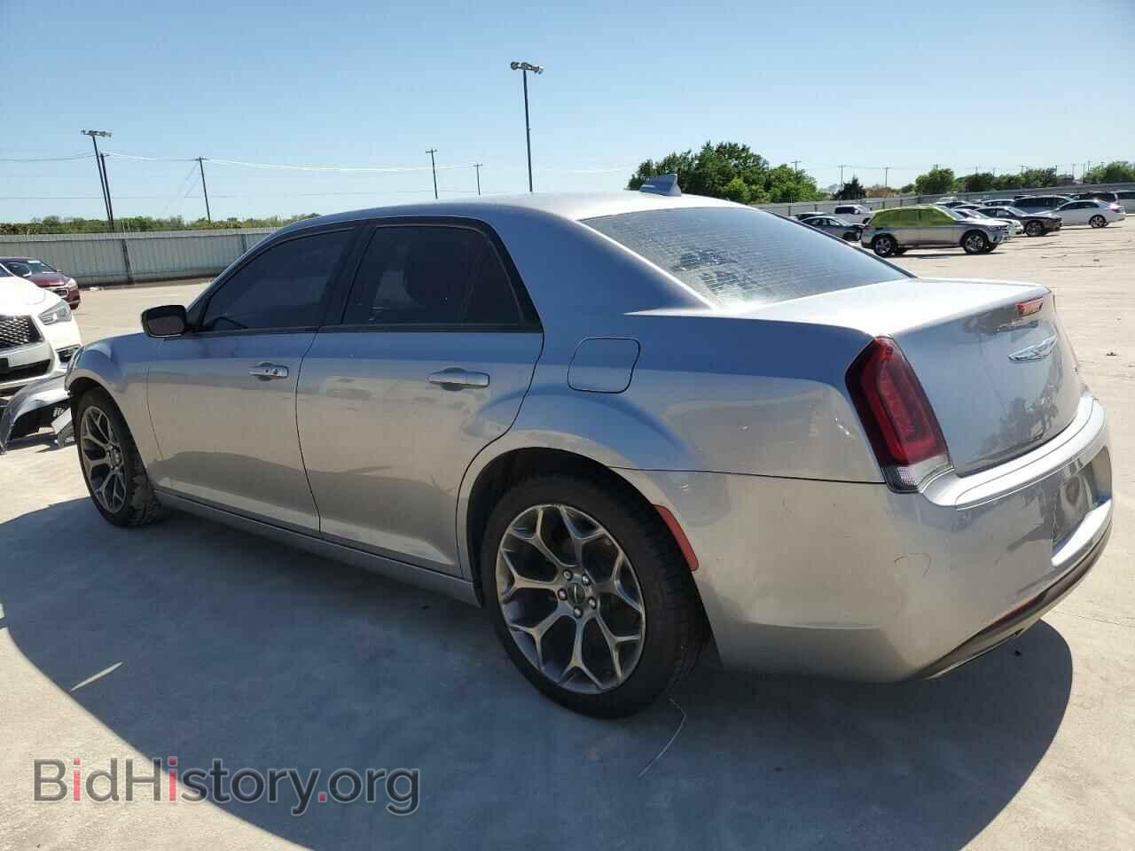 2018 CHRYSLER 300 - VIN: 2C3CCABG6JH214352 - Photo 2