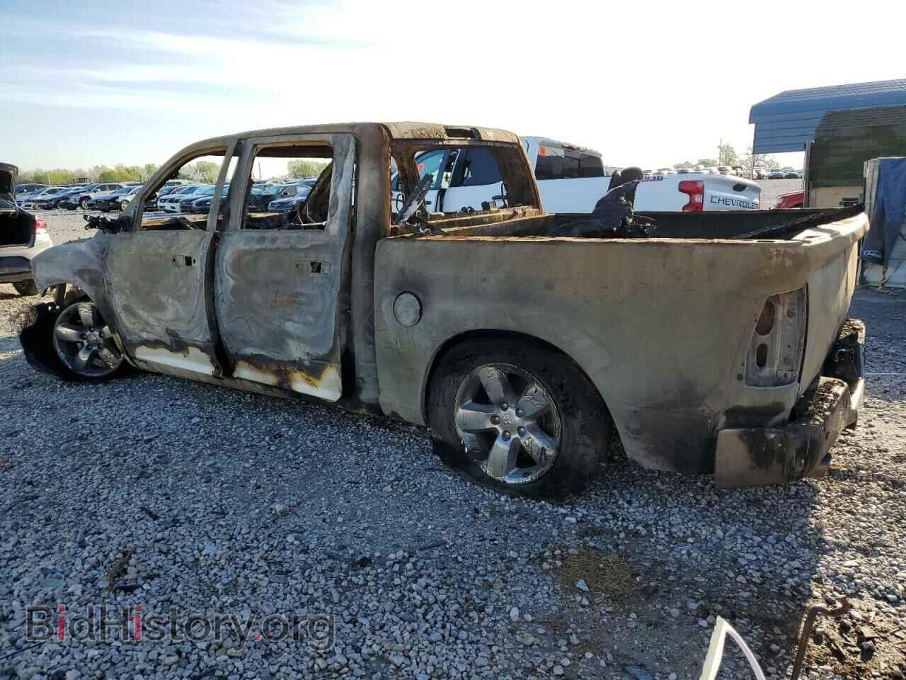 2018 RAM 1500 - VIN: 1C6RR7LT2JS169770 - Фото 2