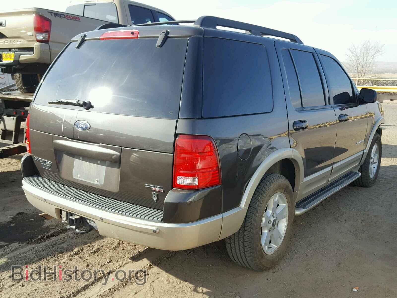2005 FORD EXPLORER - VIN: 1FMDU74W15UB87998 - Photo 4