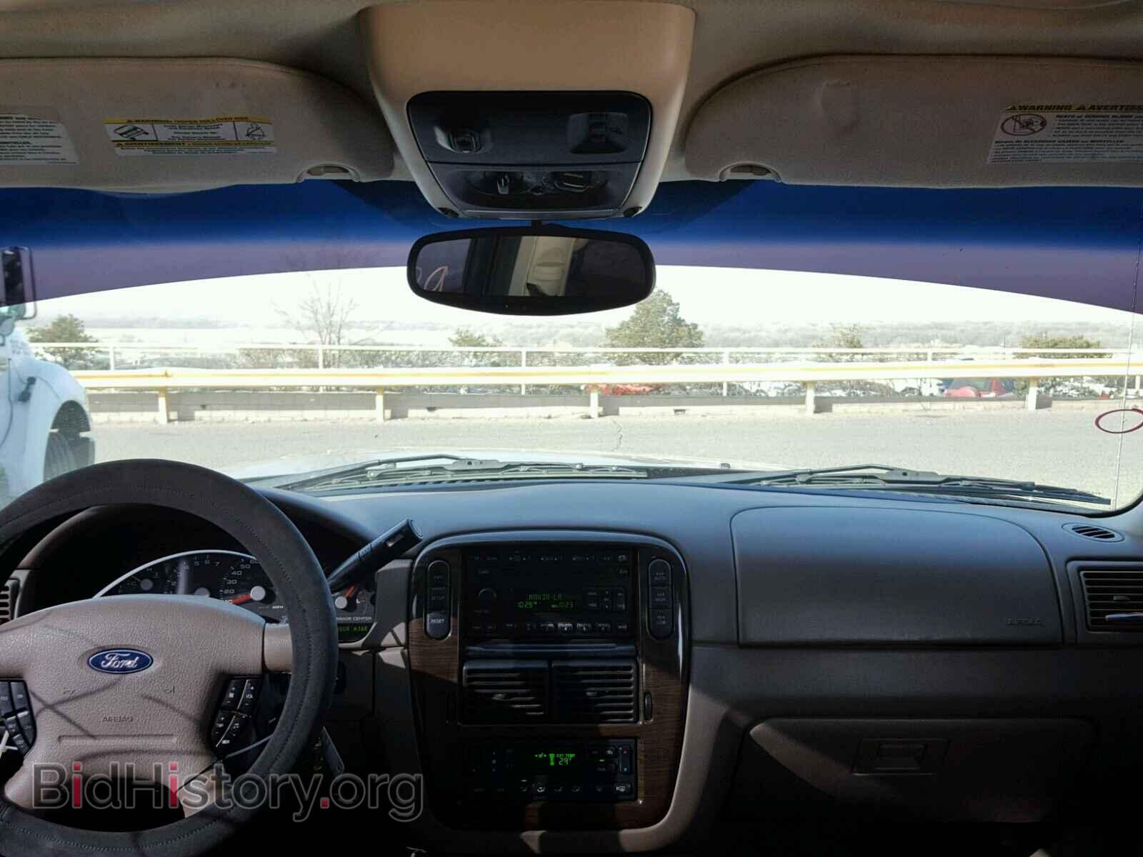 2005 FORD EXPLORER - VIN: 1FMDU74W15UB87998 - Photo 9