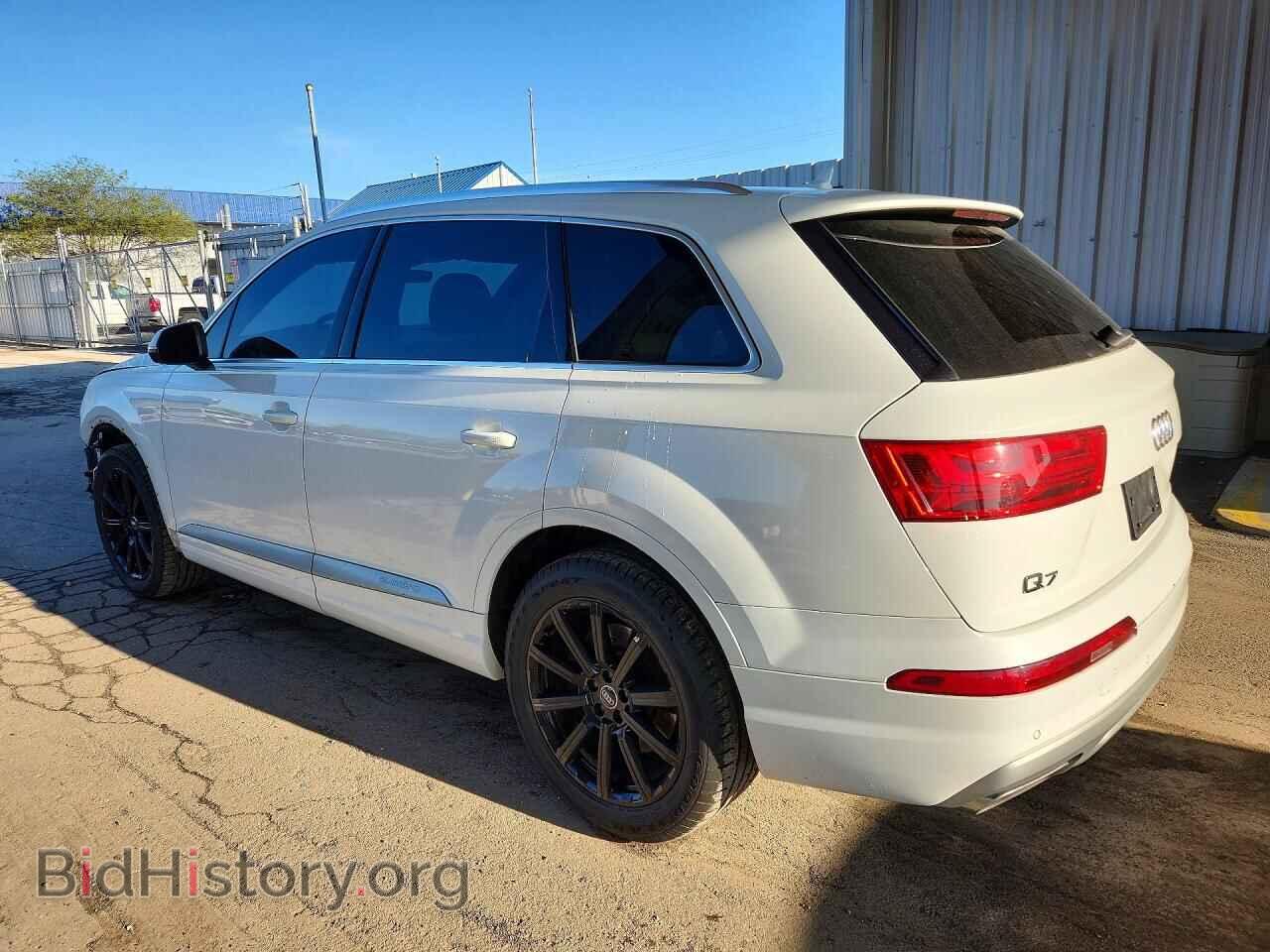 2017 AUDI Q7 - VIN: WA1LAAF70HD040680 - Фото 2