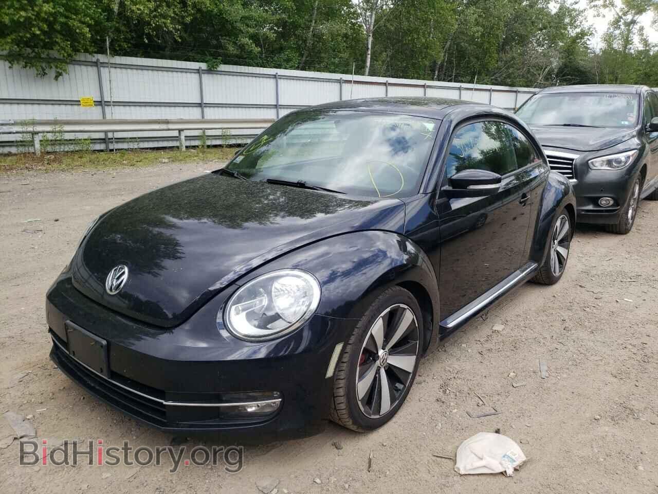 2013 VOLKSWAGEN BEETLE - VIN: 3VWVA7ATXDM603462 - Фото 2